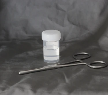 Versandgefäße gefüllt 20ml