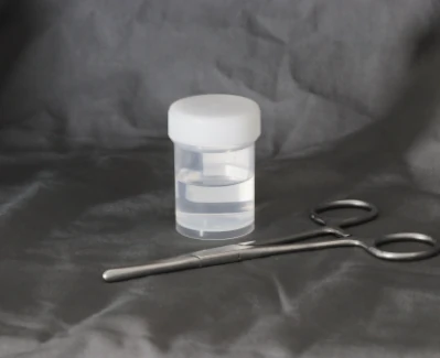 Versandgefäße gefüllt 35ml